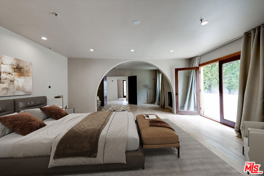 1754 Franklin Canyon Drive Property Photo 41