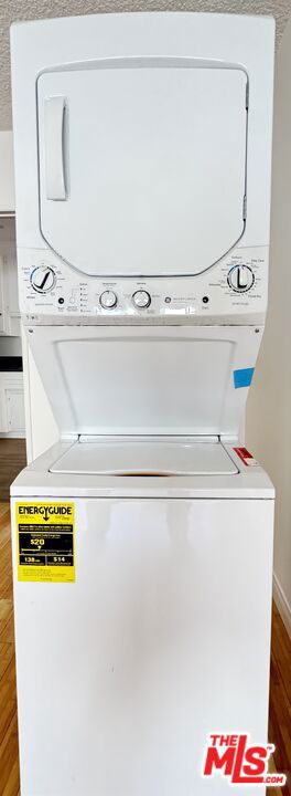 2803 Arizona Avenue 10 Property Photo 17