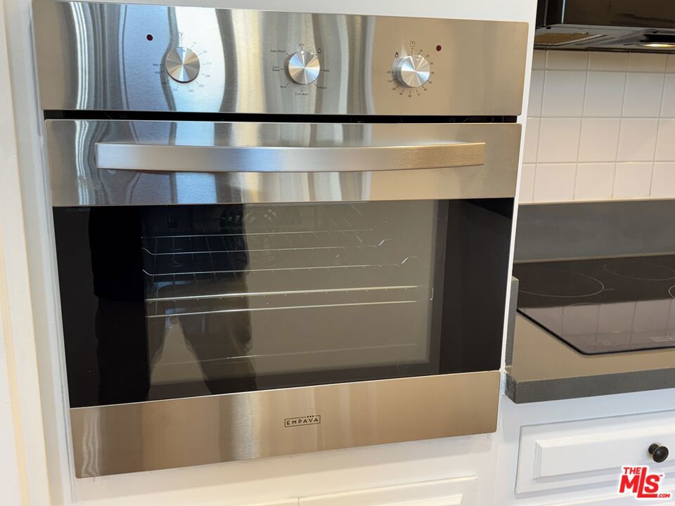 2803 Arizona Avenue 10 Property Photo 19