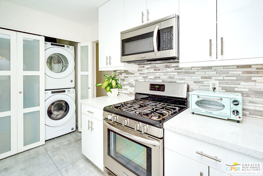 468 N Greenhouse Way Property Photo 14