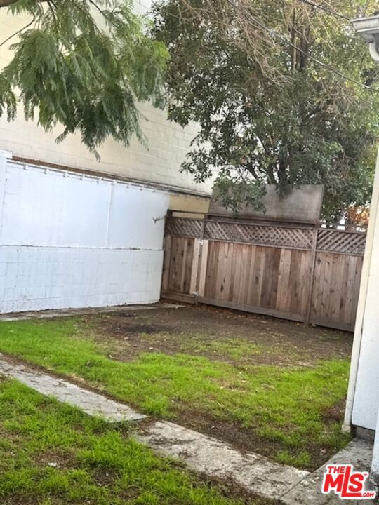 1543 11th Street D Property Photo 4