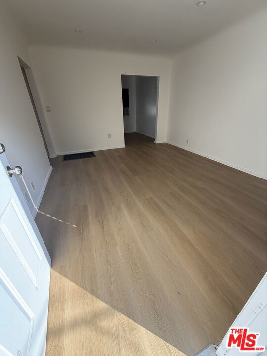 1543 11th Street D Property Photo 5
