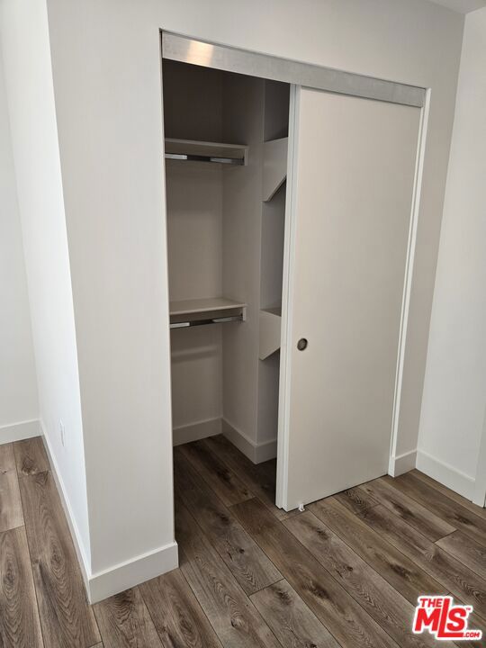 740 S Ridgeley Drive 204 Property Photo 8