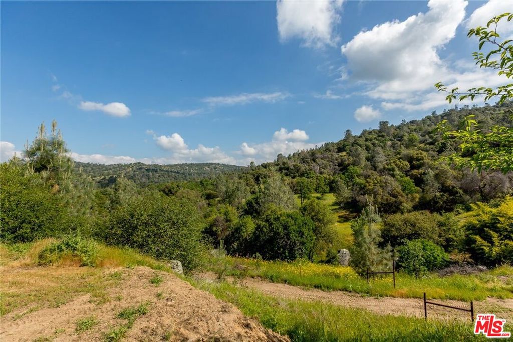 4132 Usona Road Property Photo 4