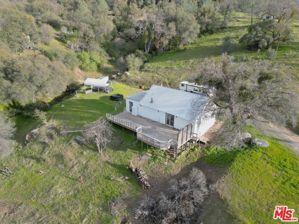 4132 Usona Road Property Photo 5