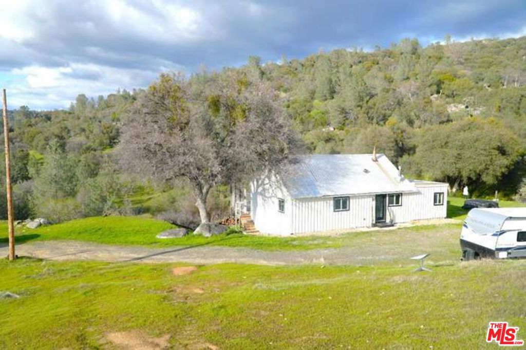 4132 Usona Road Property Photo 6