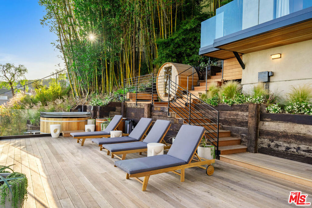 8800 Hollywood Boulevard Property Photo 60