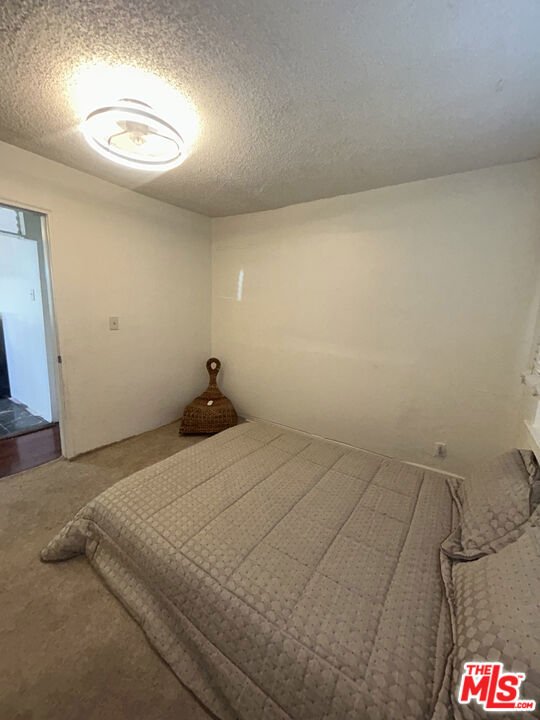 422 E Colden Avenue Property Photo 6