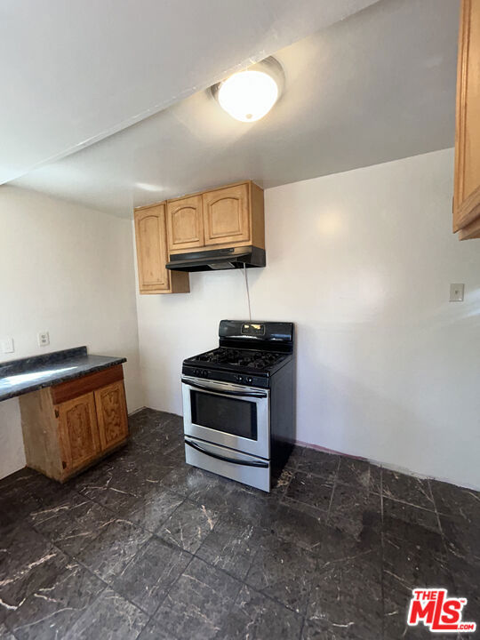 422 E Colden Avenue Property Photo 12