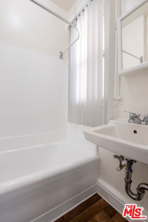 729 S Union Avenue 200 Property Photo 7