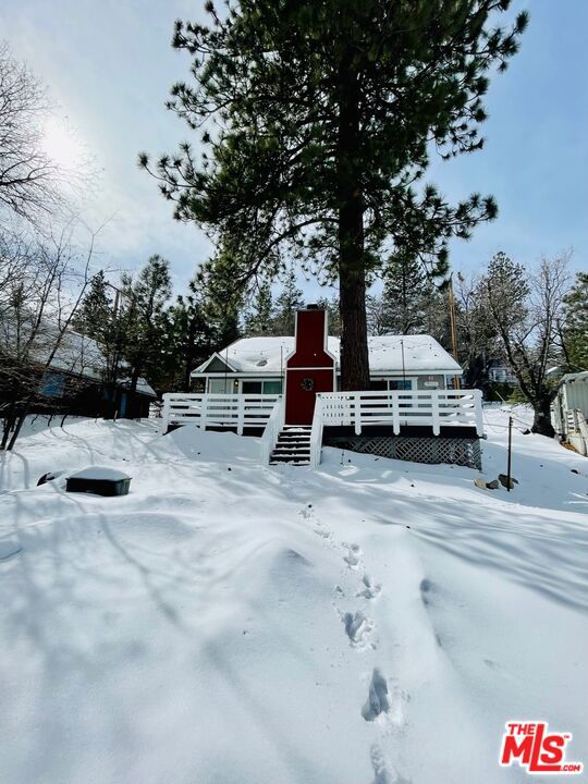 2337 Lookout Drive Property Photo 1