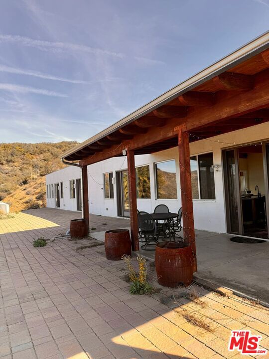 11077 Pacific View Drive Property Photo 6