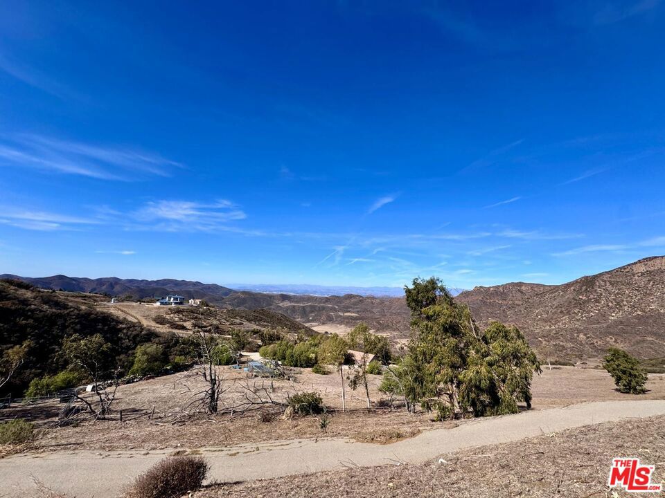 11077 Pacific View Drive Property Photo 33