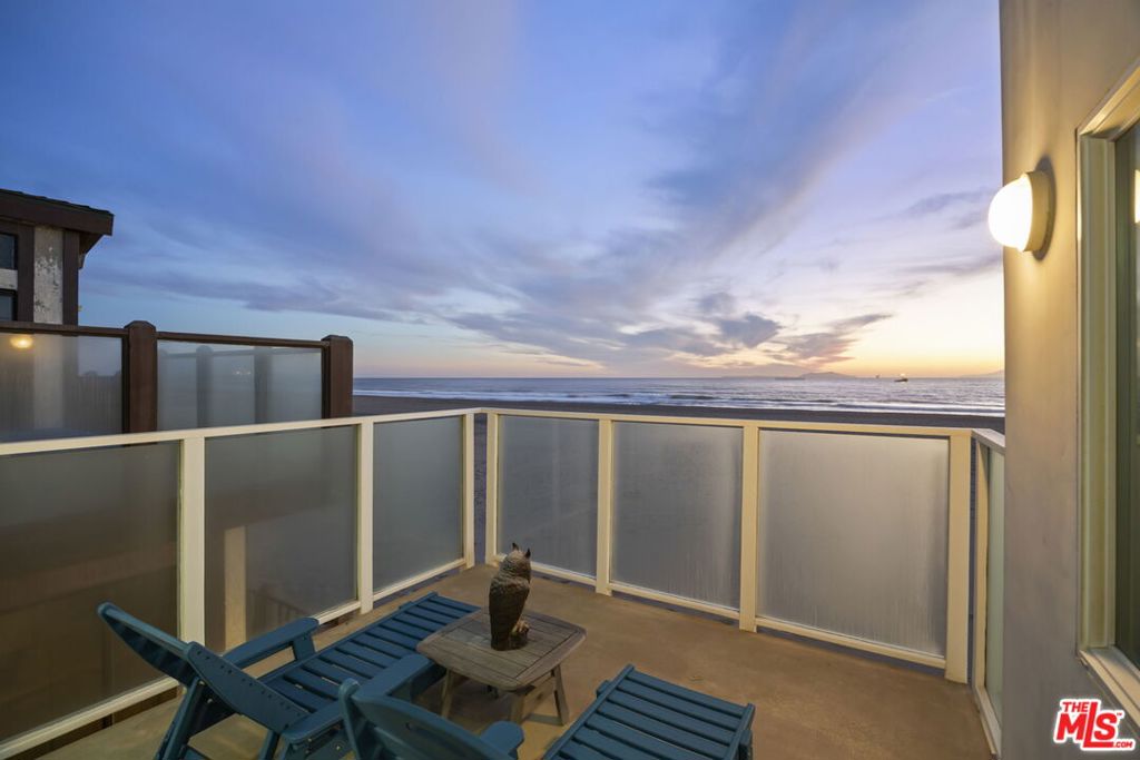 1005 Ocean Drive Property Photo 6