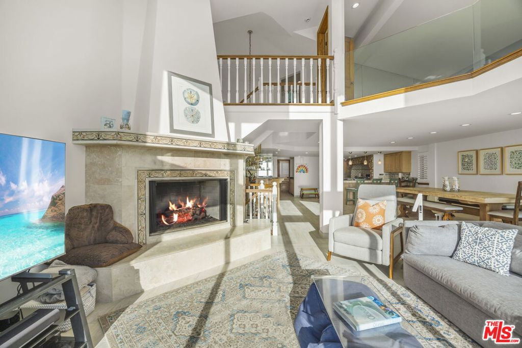 1005 Ocean Drive Property Photo 15