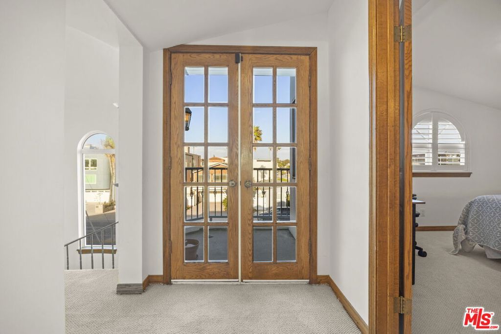 1005 Ocean Drive Property Photo 44