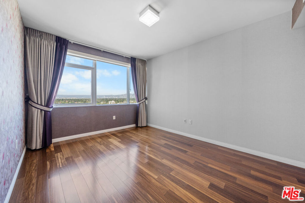 3785 Wilshire Boulevard 1709 Property Photo 16