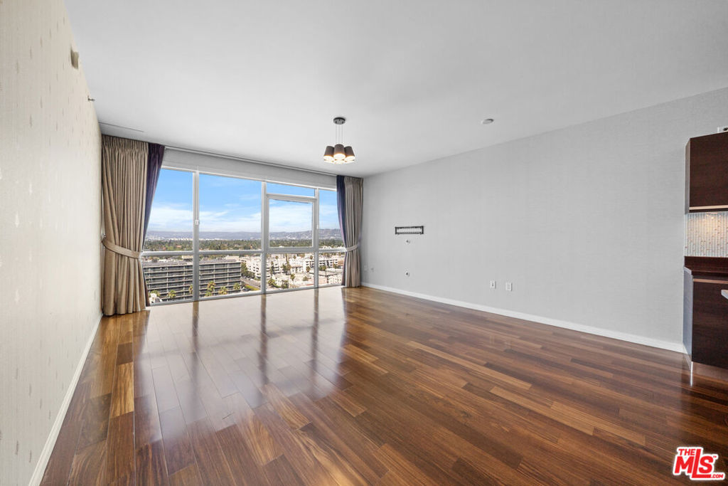 3785 Wilshire Boulevard 1709 Property Photo 27