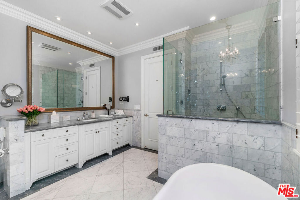 1000 Bel Air Road Property Photo 11