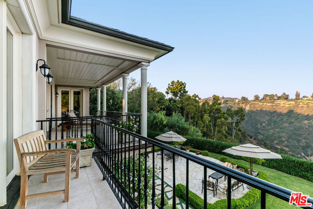 1000 Bel Air Road Property Photo 12