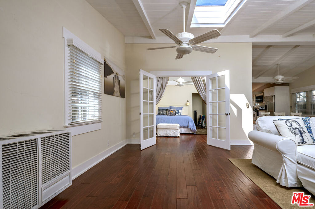 2323 Grand Canal Property Photo 14