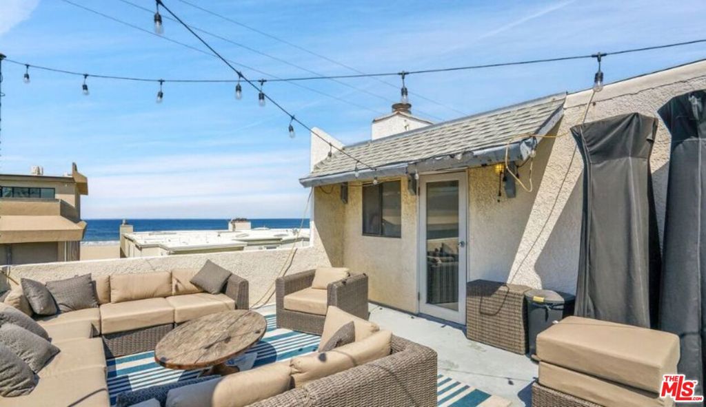 14 Mast Street Property Photo 15