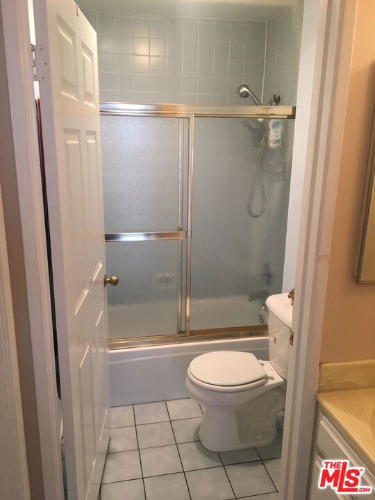 869 S Wooster Street 103 Property Photo 20