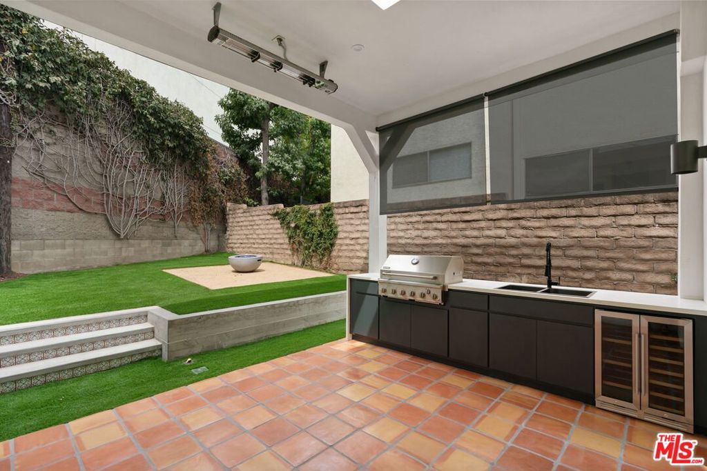 8587 Rugby Drive Property Photo 24