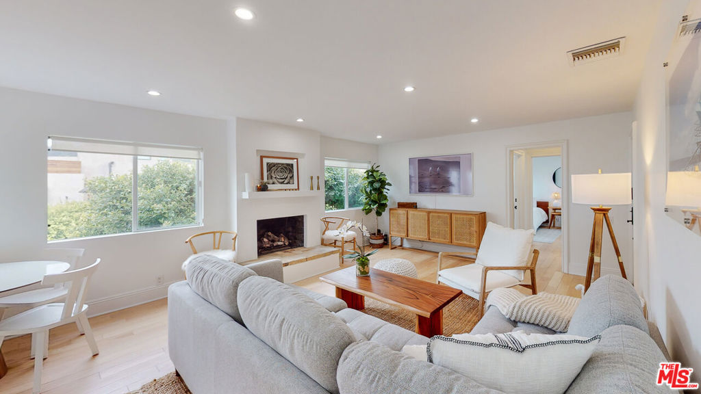 22626 Pacific Coast Highway 22 Property Photo 5