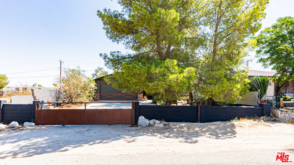 62033 Bonair Road Property Photo 5