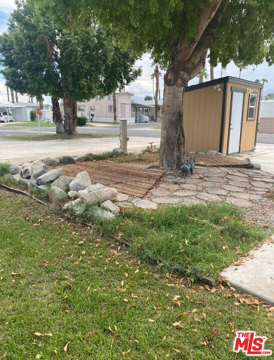 84136 Avenue 44 235 Property Photo 4