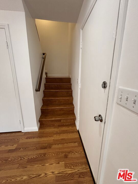 10574 Sunland Boulevard 2 Property Photo 22