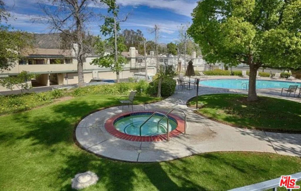 10574 Sunland Boulevard 2 Property Photo 26