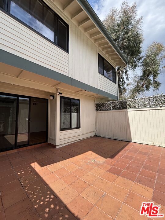 10574 Sunland Boulevard 2 Property Photo 27