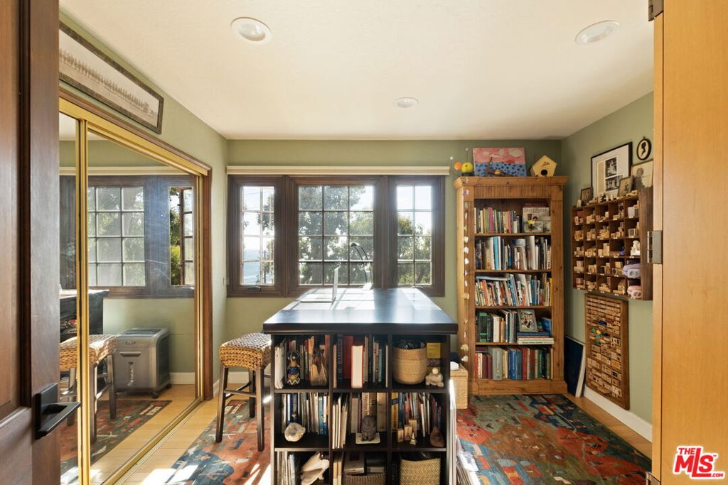 11498 Tongareva Street Property Photo 24