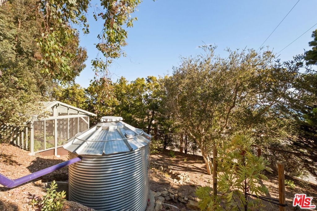 11498 Tongareva Street Property Photo 30