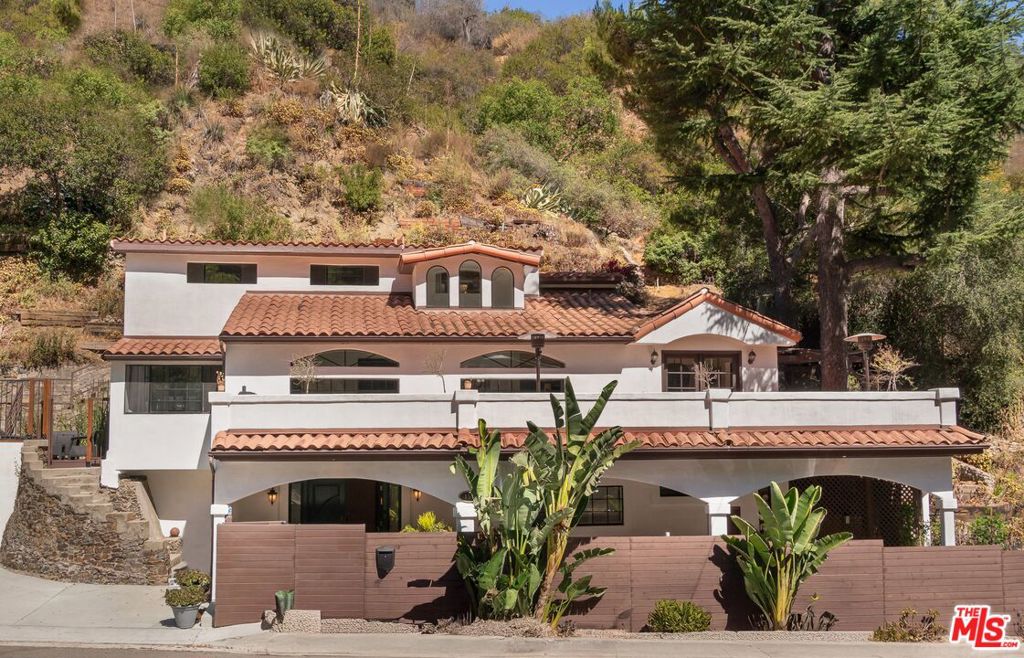 1508 N Beverly Glen Boulevard Property Photo 1
