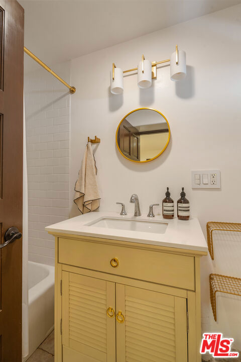 1508 N Beverly Glen Boulevard Property Photo 22