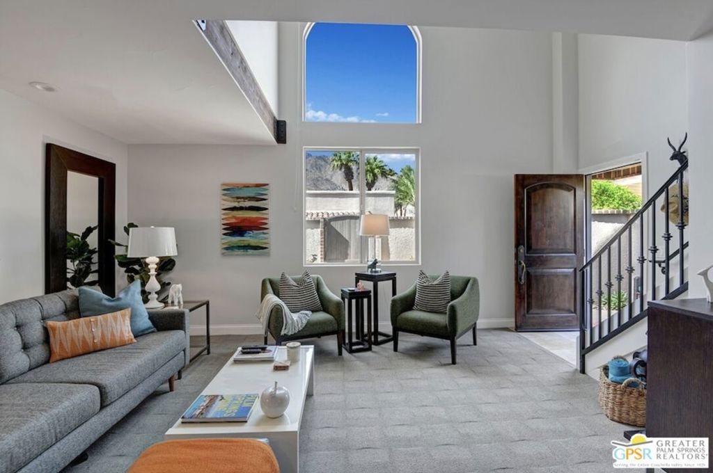 400 N Avenida Caballeros 10 Property Photo 1