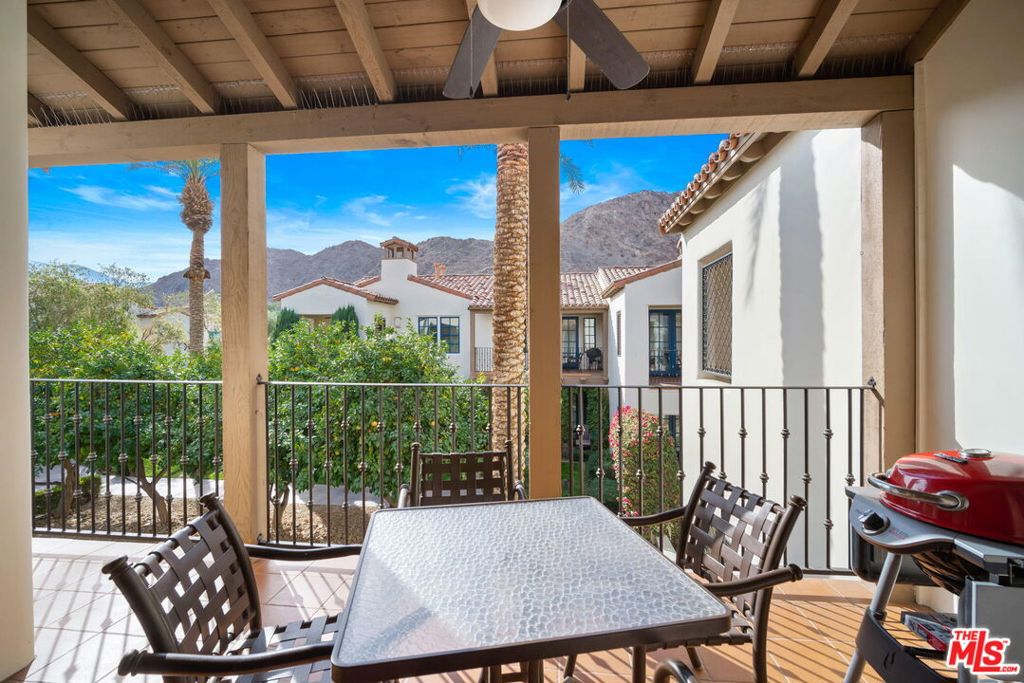 48573 Classic Drive Property Photo 2