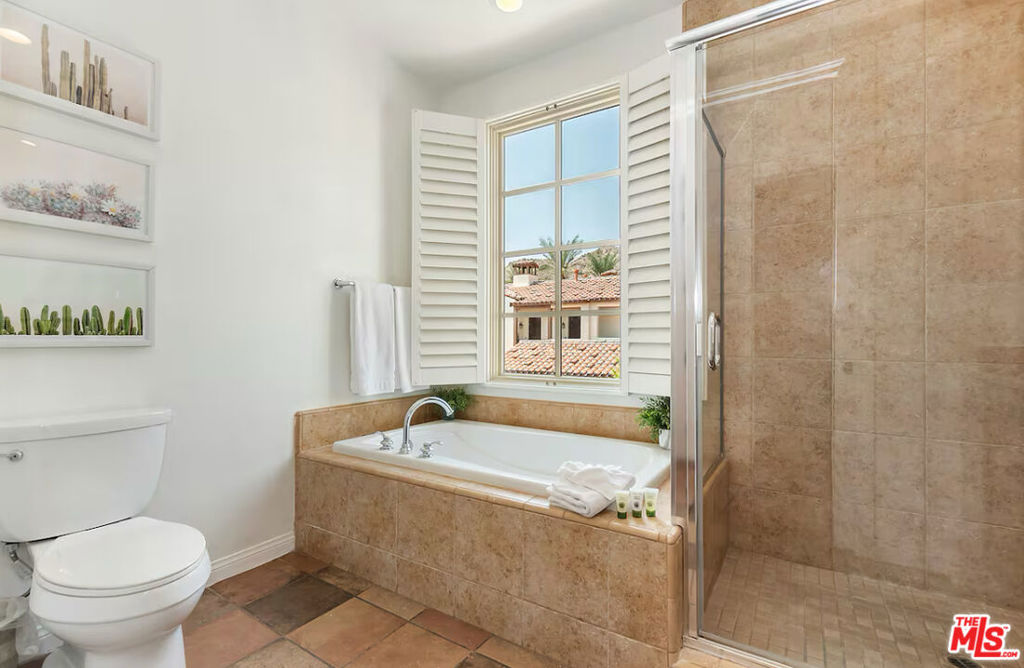 48573 Classic Drive Property Photo 12