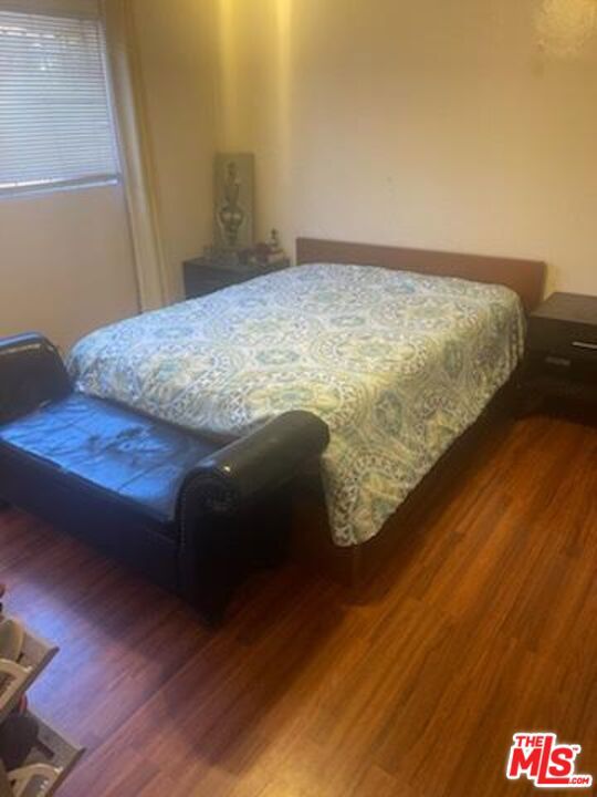1502 S Redondo Boulevard Property Photo 5