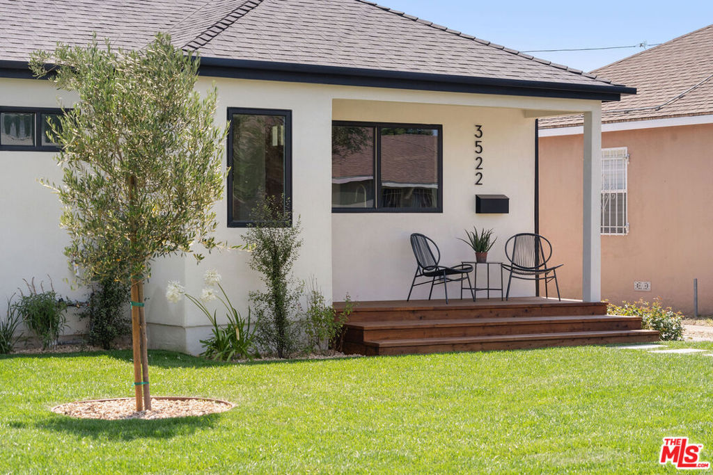 3522 Potomac Avenue Property Photo 6