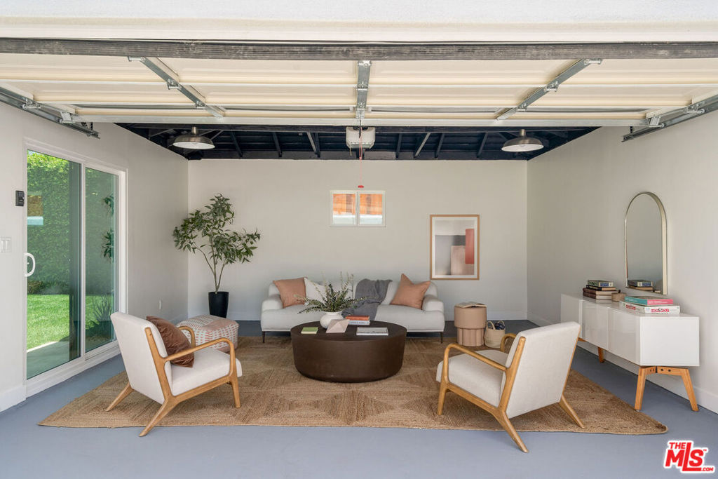 3522 Potomac Avenue Property Photo 35