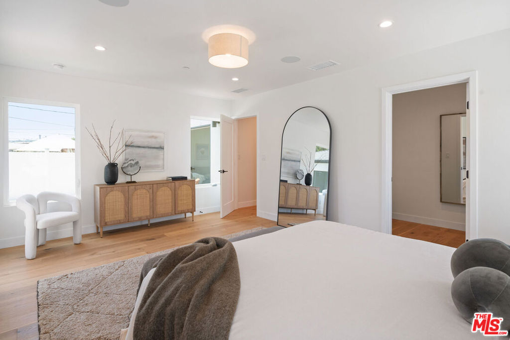 3522 Potomac Avenue Property Photo 57