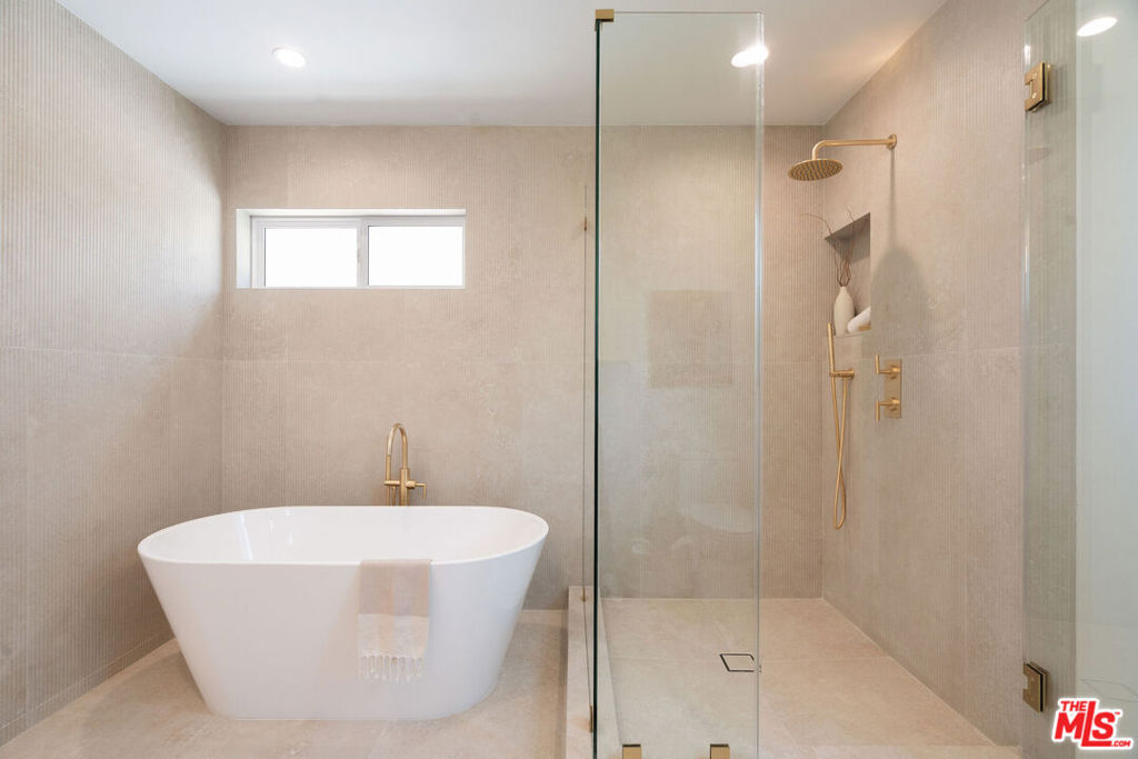 3522 Potomac Avenue Property Photo 59