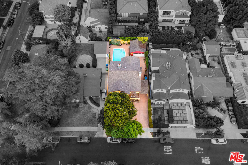 4262 Riverton Avenue Property Photo 46