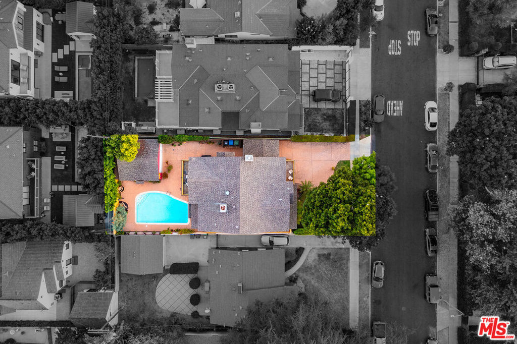 4262 Riverton Avenue Property Photo 48