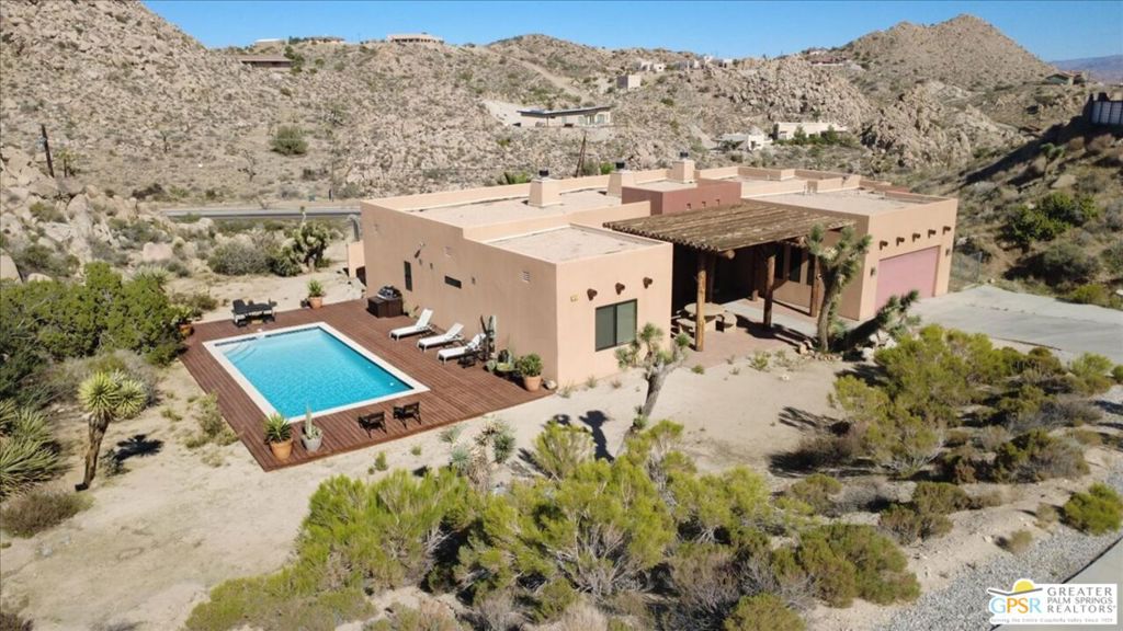 5935 Buena Suerte Road Property Photo 2