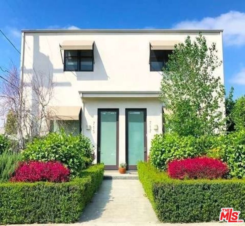 715 N Kilkea Drive 1/2 Property Photo 2